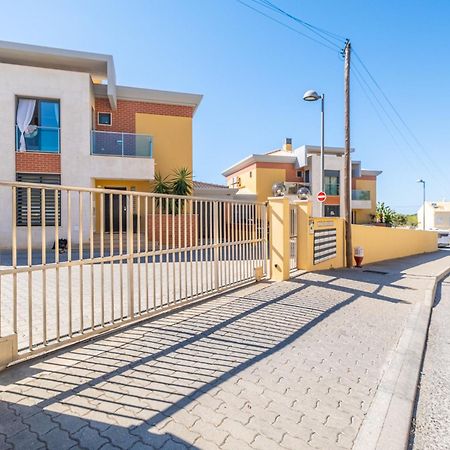 Cozy Villa With Pool And Barbecue Albufeira Ngoại thất bức ảnh