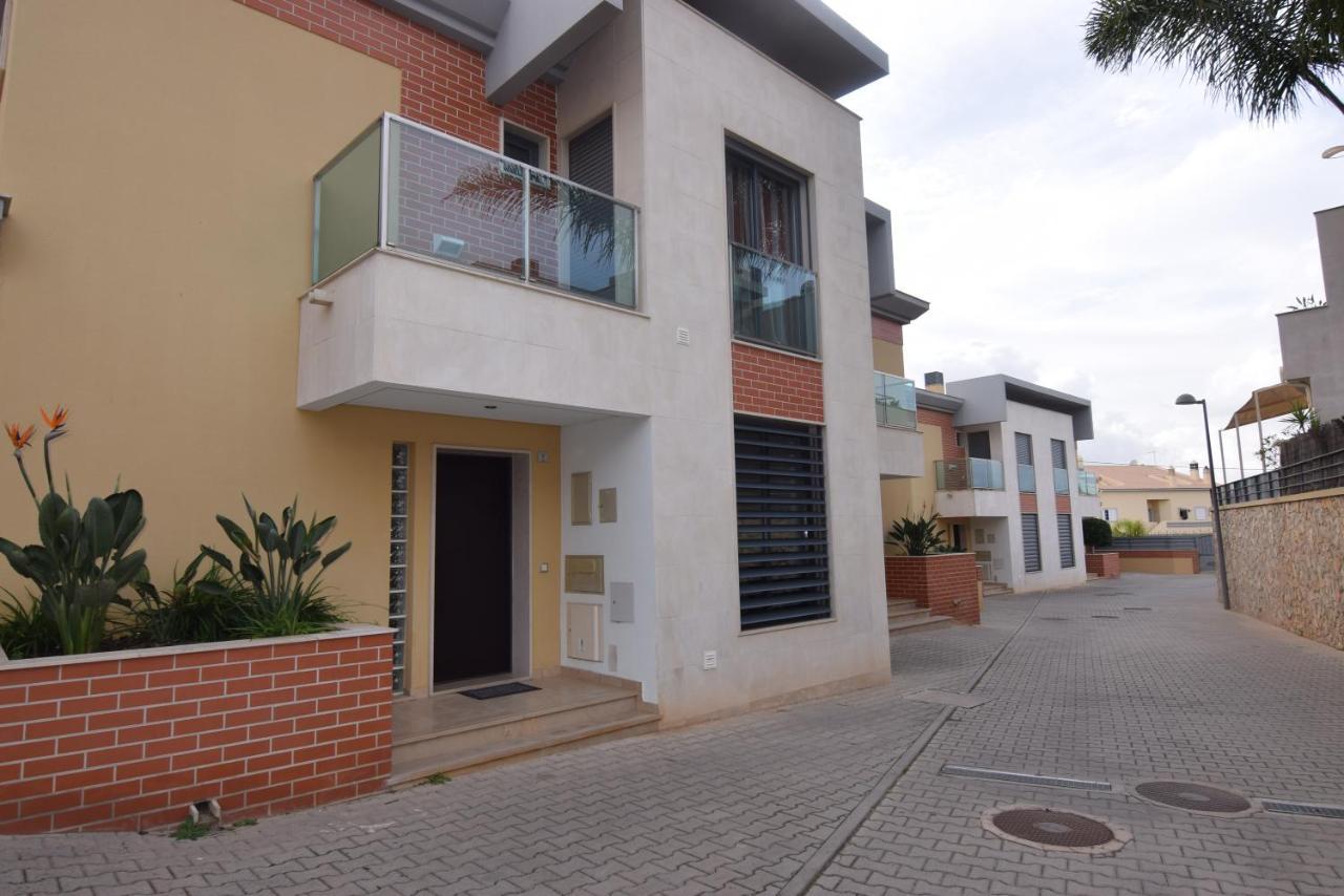 Cozy Villa With Pool And Barbecue Albufeira Ngoại thất bức ảnh