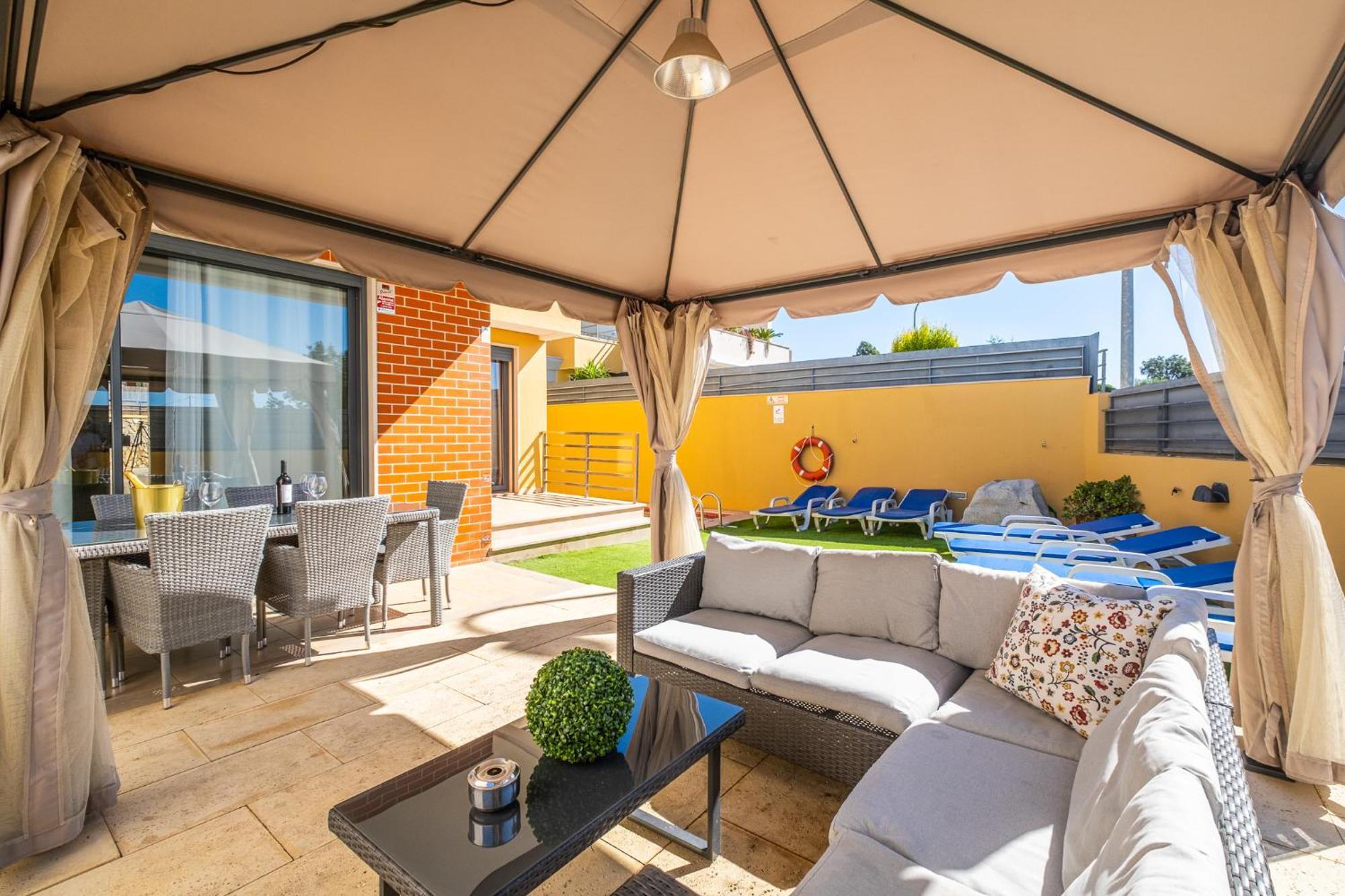 Cozy Villa With Pool And Barbecue Albufeira Ngoại thất bức ảnh