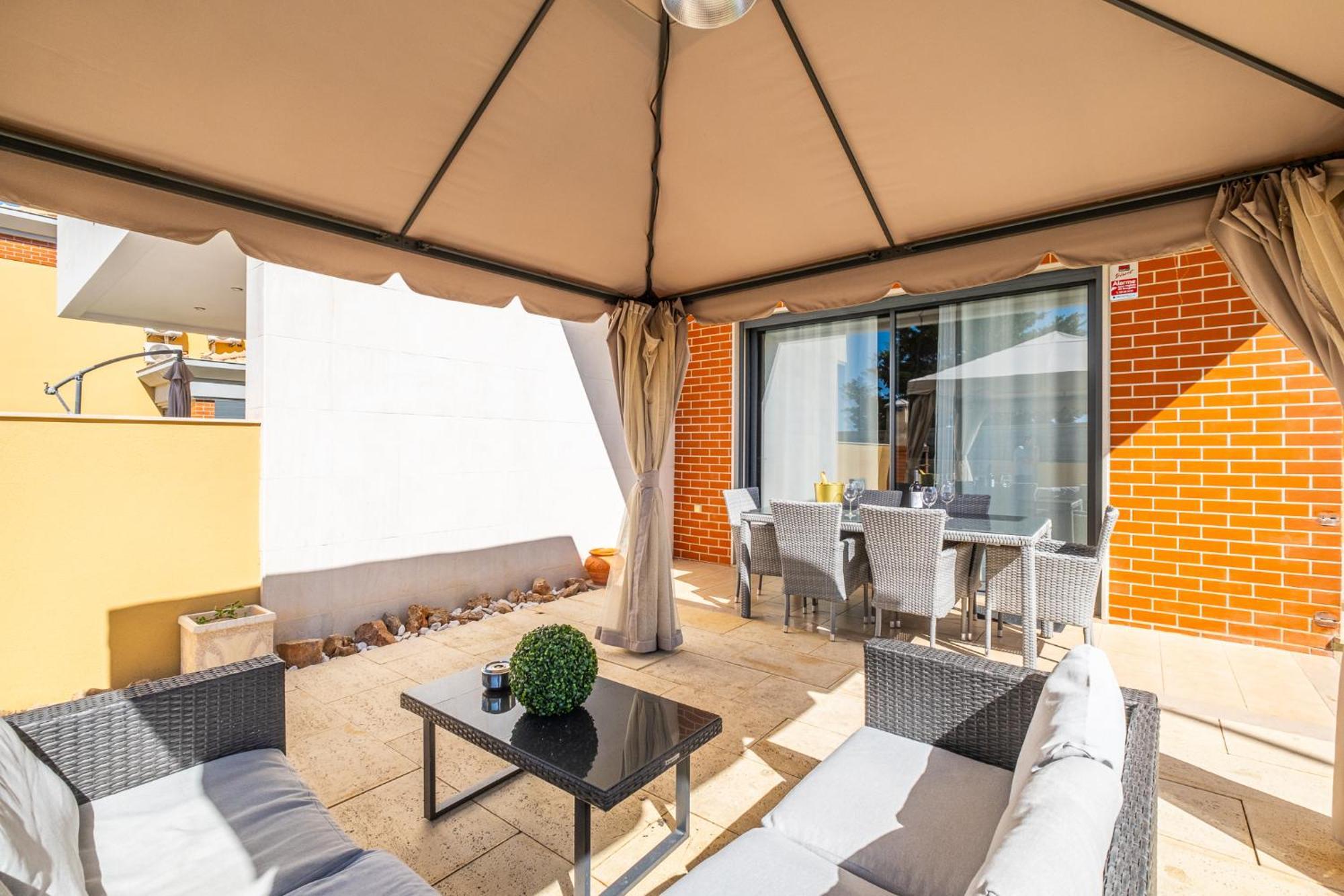 Cozy Villa With Pool And Barbecue Albufeira Ngoại thất bức ảnh